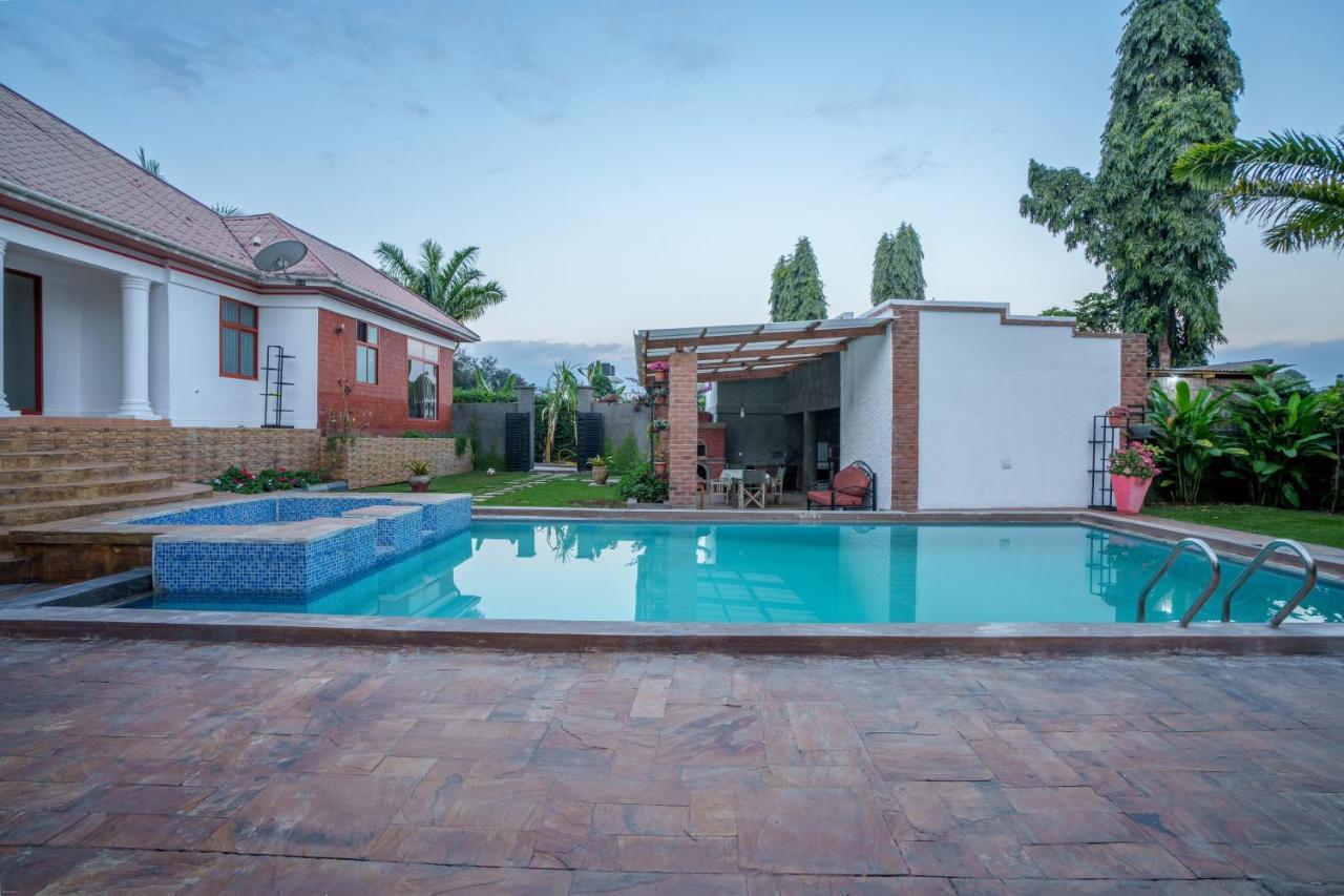 Sprunger Avenue - Tulia Homes Moshi Exteriér fotografie